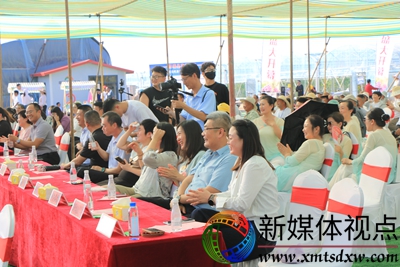 第三届葡萄采摘节 140.JPG